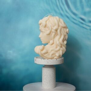 Large Medusa Sulpture Soy Wax Scented Candle